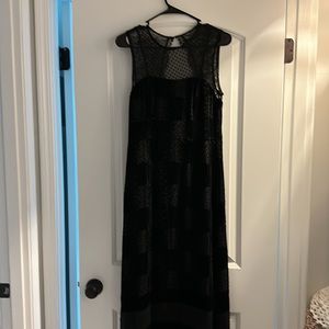 Nanette Lenore size 4 crushed velvet, silk, lace full length sleeveless gown/blk